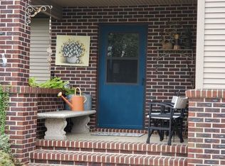 10111 Jonestown Rd, Grantville, PA 17028