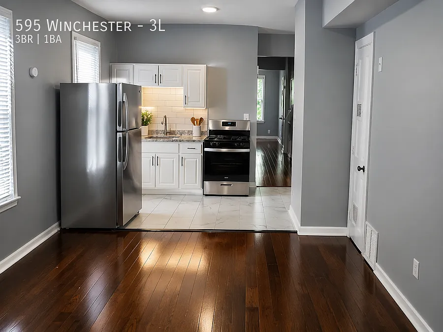 595 Winchester Ave #3L — Photo 2