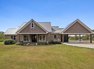 151 J D Broome Rd, Sumrall, MS 39482