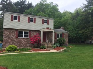 4003 Sloanwood Dr, Murrysville, PA
