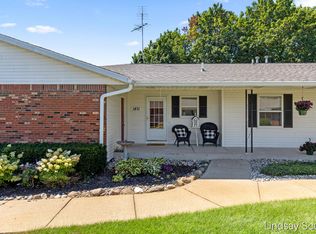 1871 Elizabeth Ln, Jenison, MI 49428