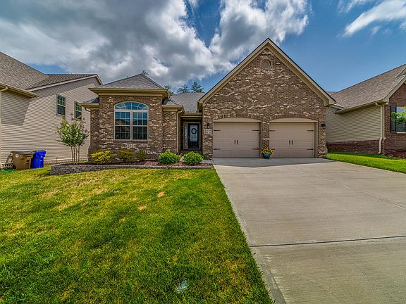 2nd image of 1838 Hidden Deer Ln
