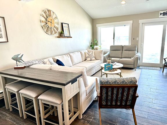 5th image of 35 E Spinnaker Point Dr Unit 2B