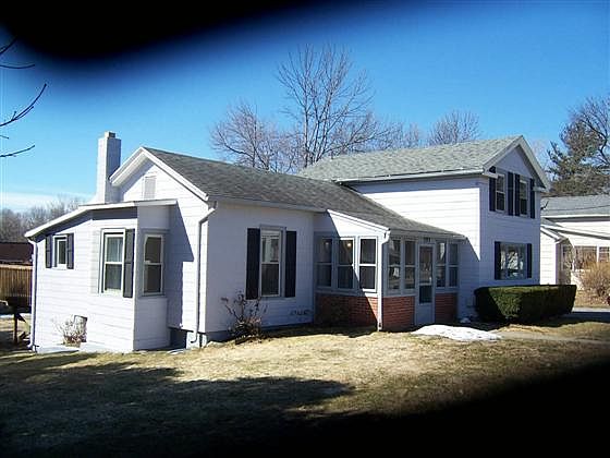 1st image of 593 Ridge Rd