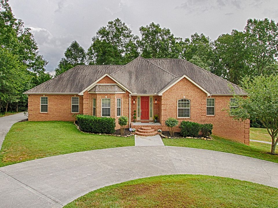 1st image of 214 Braden Ct #2