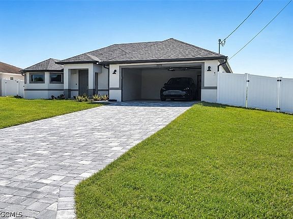 3rd image of 1008 NW 12th Ave