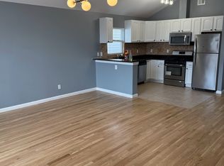 186 Randolph Ave #2, Jersey City, NJ 07304