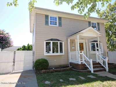 52 Rankin St, Staten Island, NY, 10312