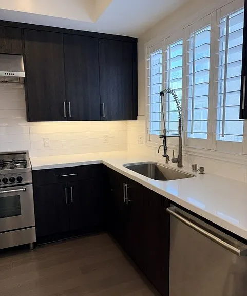 1400 N Fuller Ave #8 — Photo 15