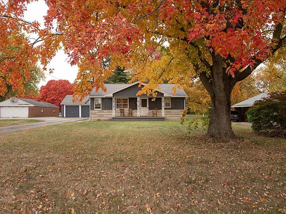 3rd image of 2102 State Road 25 W
