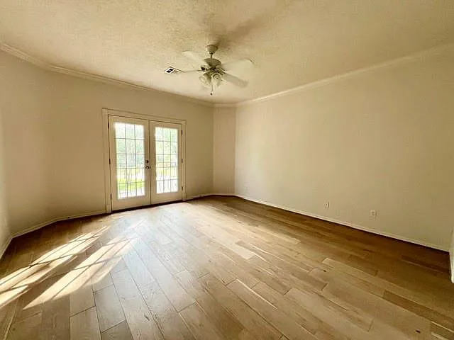 19911 Westside Forest Dr — Photo 16