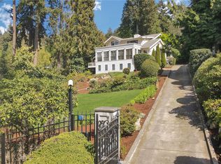 16332 Maplewild Ave SW, Seattle, WA 98166