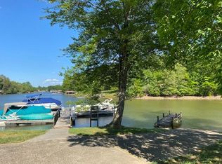 3805 54th Ave NE, Hickory, NC 28601