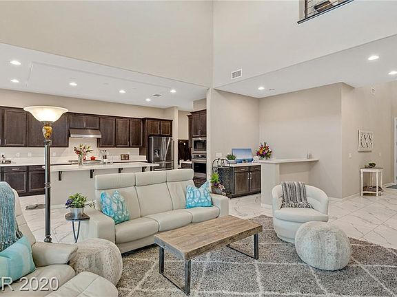5th image of 12035 Festivo Ave