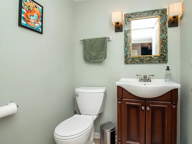 197 Uteg St #201A — Photo 10