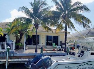 290 10th St, Key Colony Beach, FL 33051