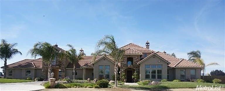 1st image of 21447 W Sunset Ave