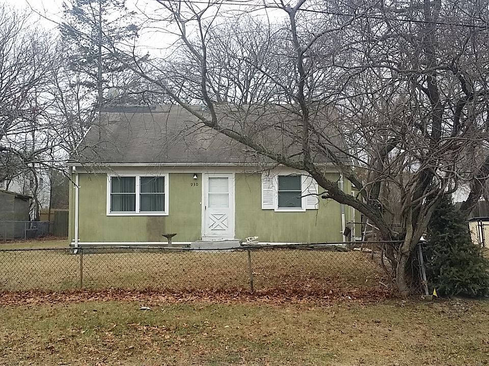 1st image of 930 Taylor Ave