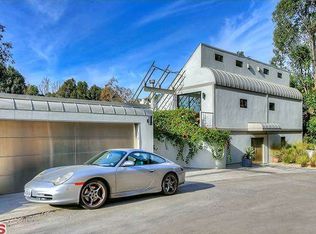 2746 Jalmia Dr, Los Angeles, CA 90046