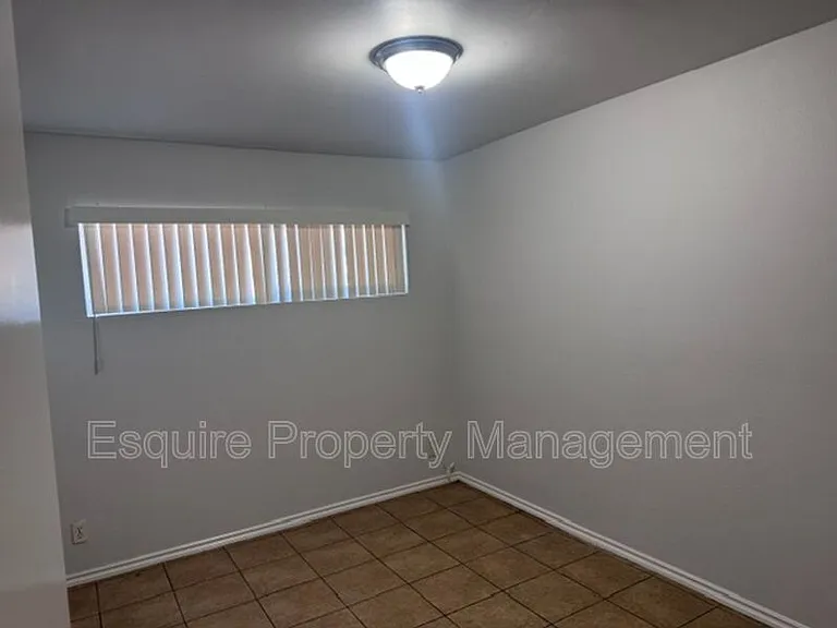 620 Cuesta Del Mar Dr #3 — Photo 7