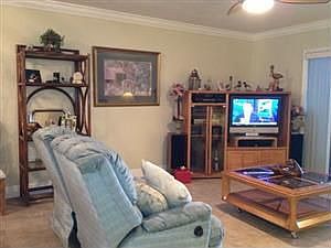 5th image of 348 Georgetown Dr