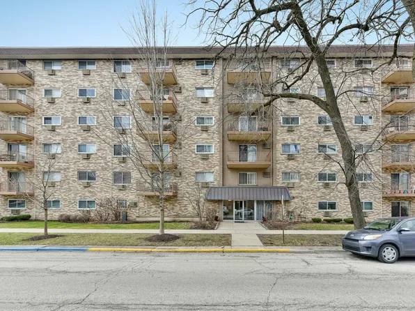 315 Marengo Ave APT 5G, Forest Park, IL 60130