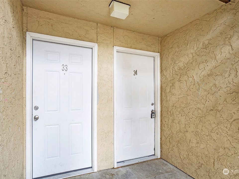 1st image of 12520 NE 145th Street #E34