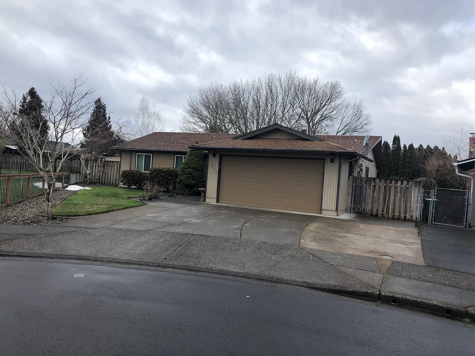 3 bed, 1192 sqft, $2,500 — Photo 1