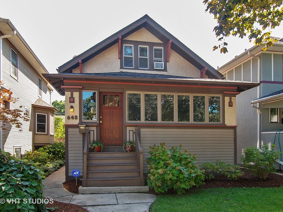 1st image of 642 Clarence Ave