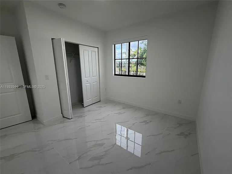 2306 E 4th Ave #303 — Photo 7