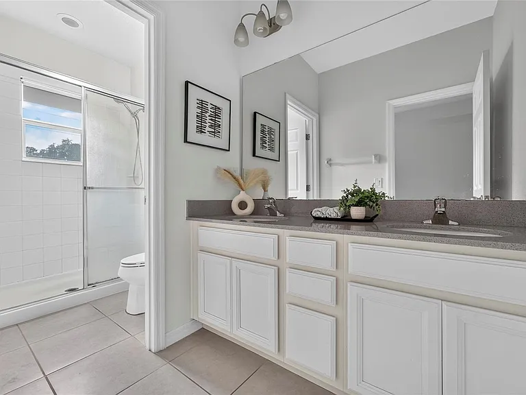 2394 Britwell Pl — Photo 21