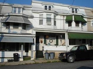 312 N Elizabeth St, Tamaqua, PA 18252