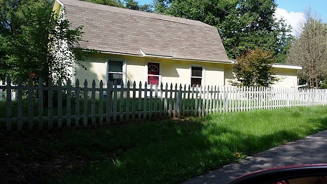 1st image of 260 Beagle Park Loop