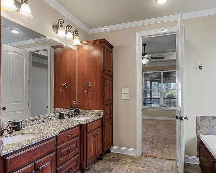 214 Danielle Dr — Photo 31