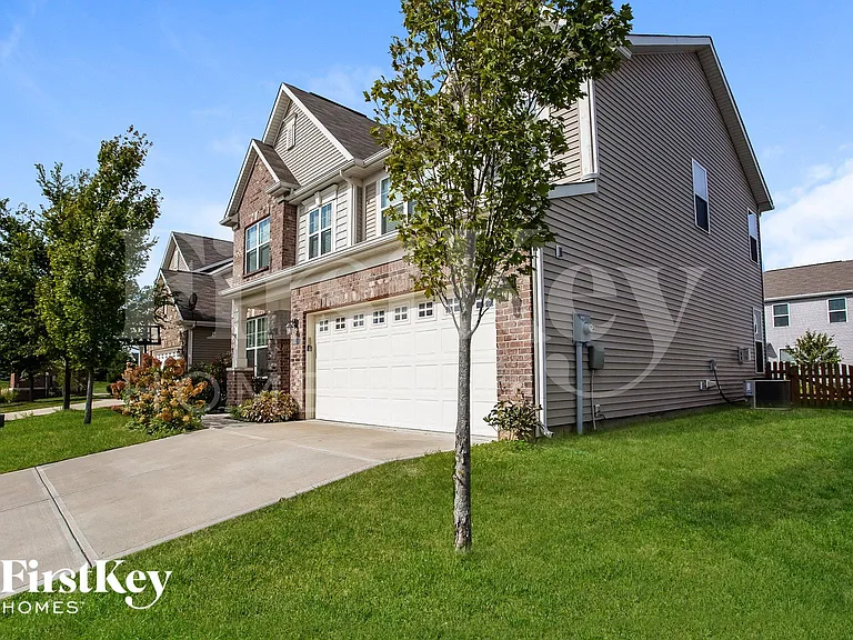 10576 Glenwyck Pl — Photo 2
