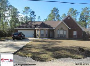 8401 Martin Bluff Rd, Gautier, MS 39553