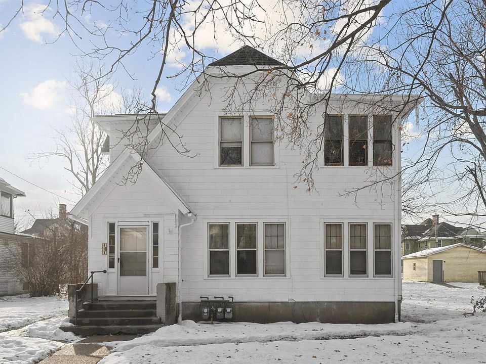 1st image of 431 6th Ave S