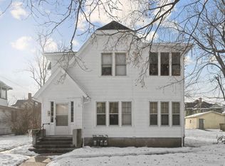 431 6th Ave S, Clinton, IA 52732