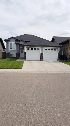 1315 Pohorecky Cres Photo 1 1315 Pohorecky Cres Photo 1