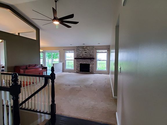 3rd image of 2625 Greystone Estates Pkwy