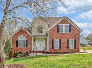 16 Jade Tree Ct, Greer, SC 29650