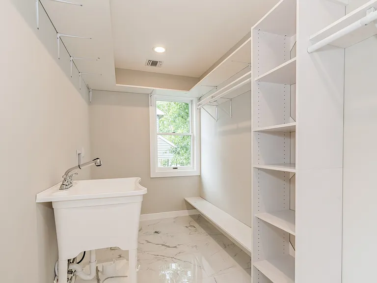 66 E Gramercy Pl — Photo 19