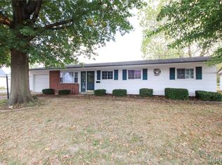 812 N Maple St, Owensville, MO 65066