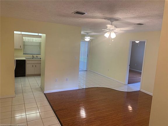 4th image of 1517 Mulberry Ave
