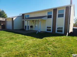 23 Wheatridge Dr, Pueblo, CO 81005