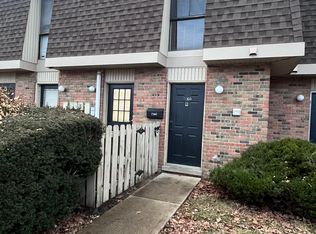 7360 Country Brook Dr, Indianapolis, IN 46260
