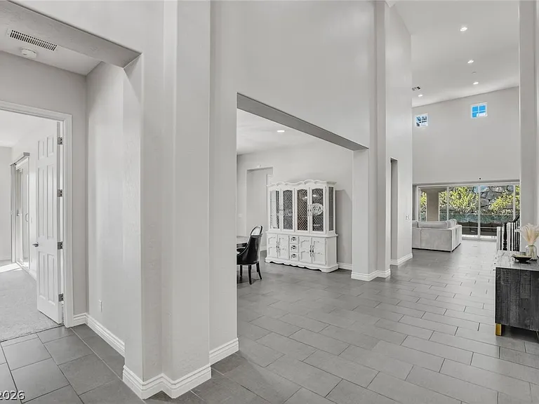 11 Grand Masters Dr — Photo 23