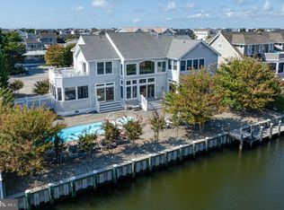 215 Nautilus Dr, Long Beach, NJ 08008