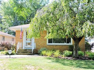 14200 James Ave, Maple Heights, OH