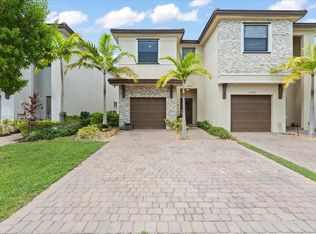 25110 SW 108th Ave, Homestead, FL 33032